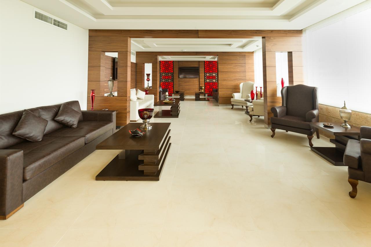 Ibiza 4*